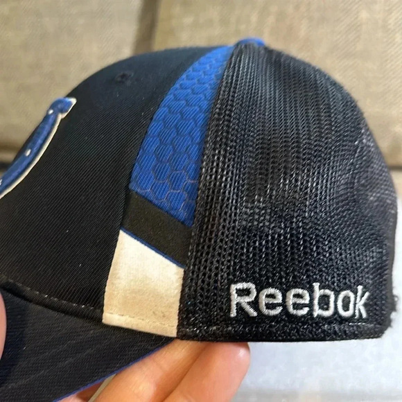 NFL INDIANAPOLIS COLTS FOOTBALL CAP HAT BLK/NAVY REEBOK S/M USED - Picture 2 of 9